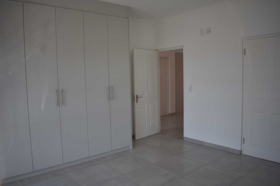 2 Bedroom Property for Sale in Beacon Bay Eastern Cape